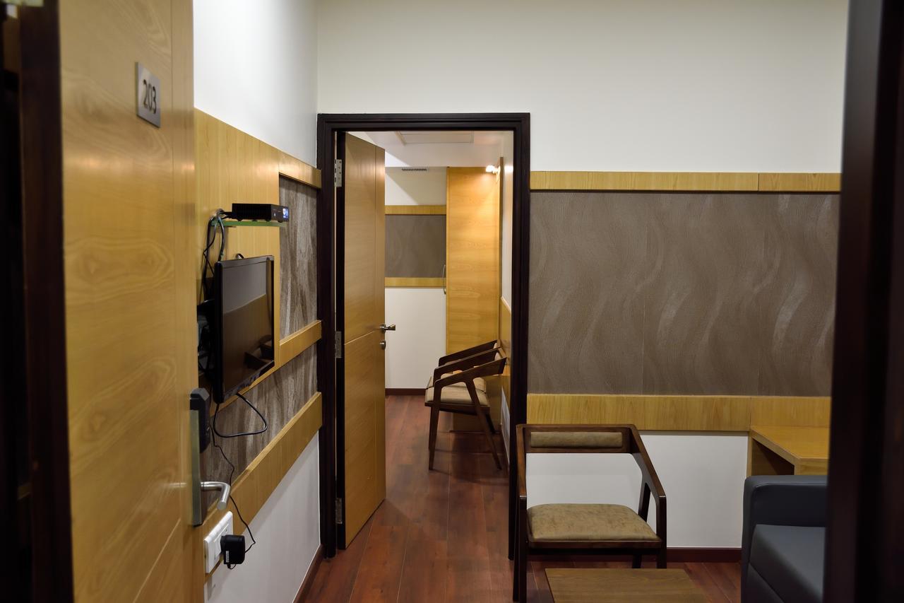 Hotel Laya Inn Ariyalur Esterno foto