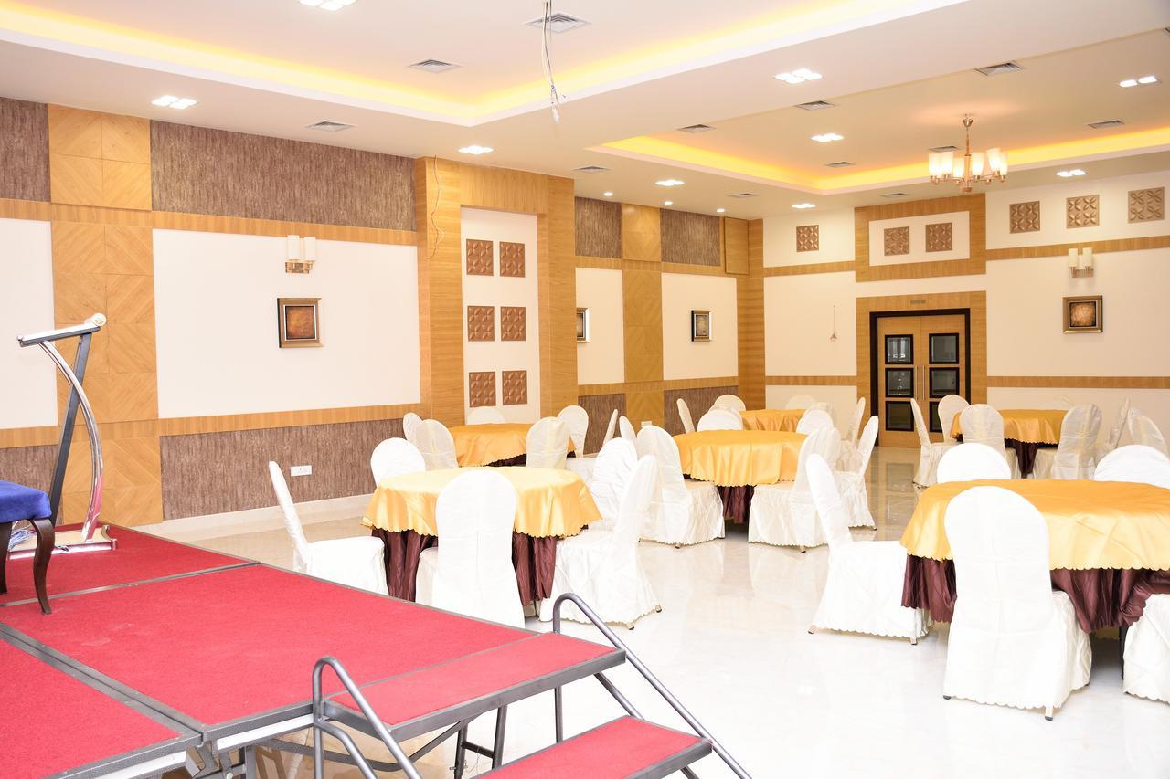 Hotel Laya Inn Ariyalur Esterno foto