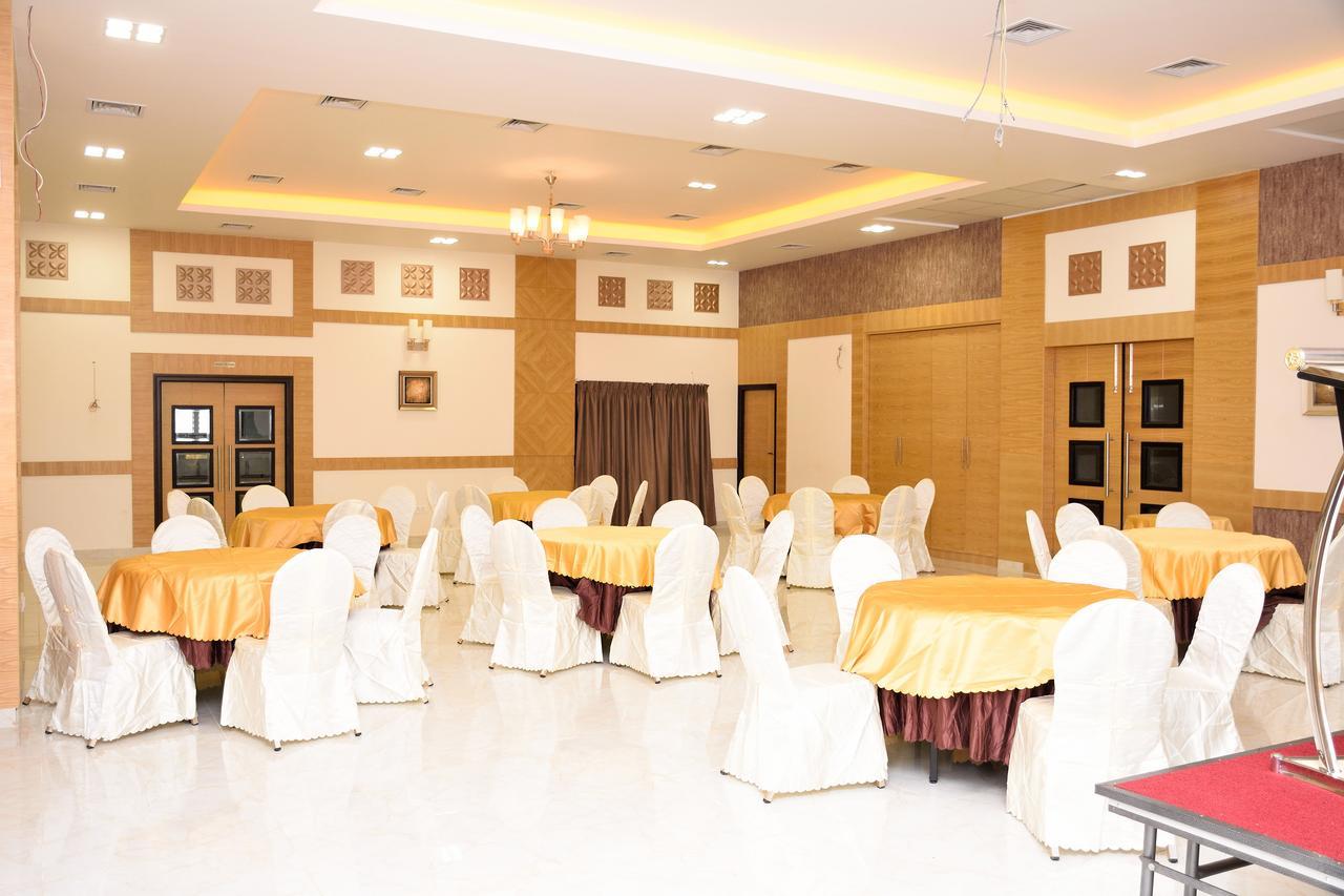 Hotel Laya Inn Ariyalur Esterno foto
