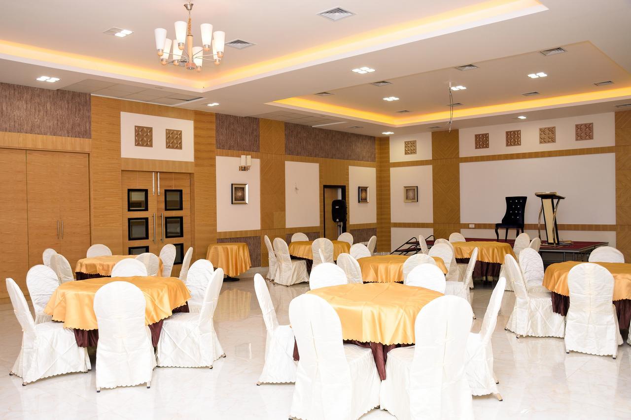 Hotel Laya Inn Ariyalur Esterno foto